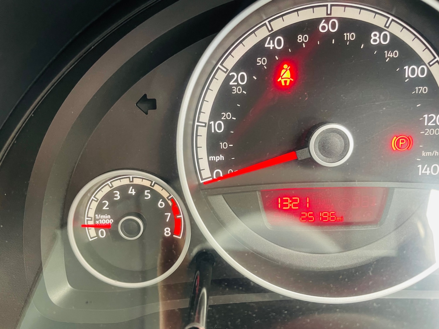 Used Volkswagen up! 2018 for sale - 77240216: Photo 11