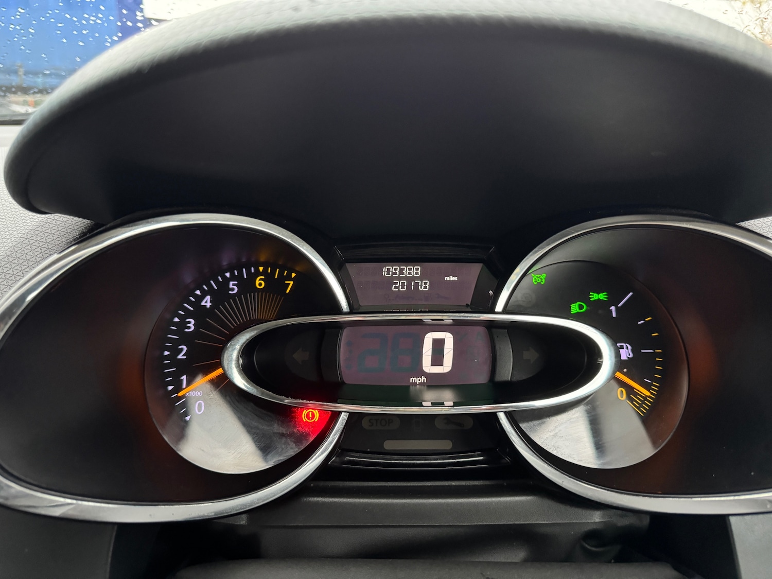 Used Renault Clio 2013 for sale - 76579889: Photo 12