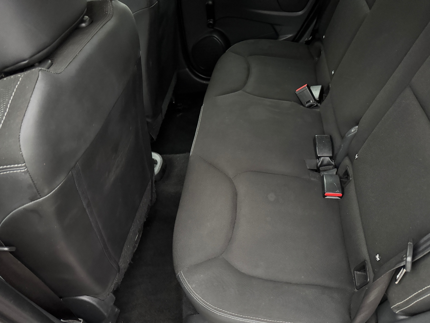 Used Renault Clio 2013 for sale - 76579889: Photo 22