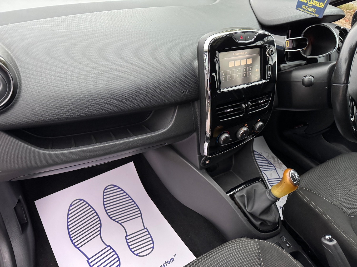 Used Renault Clio 2013 for sale - 76579889: Photo 26