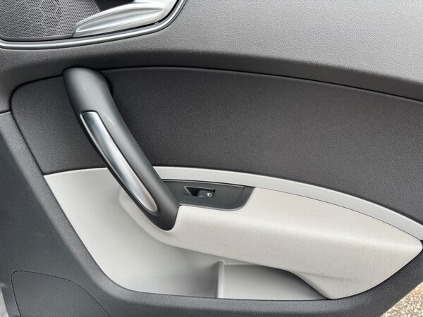 Used Audi A1 2013 for sale - 74842976: Photo 22