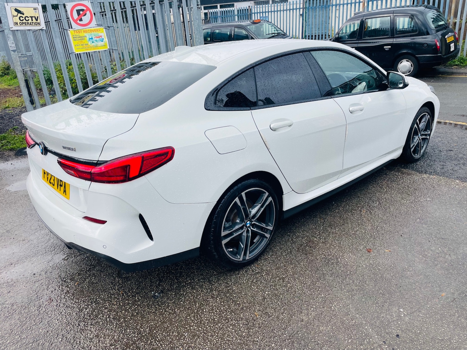 Used BMW 2 Series 2023 for sale - 76172254: Photo 3