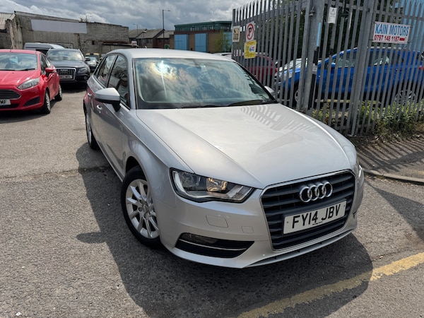 Used Audi A3 2014 for sale - 74816456: Photo 2