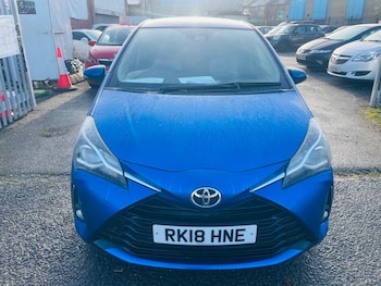Used Toyota Yaris 2018 for sale - 77213858: Photo
