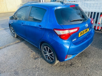 Used Toyota Yaris 2018 for sale - 77213858: Photo