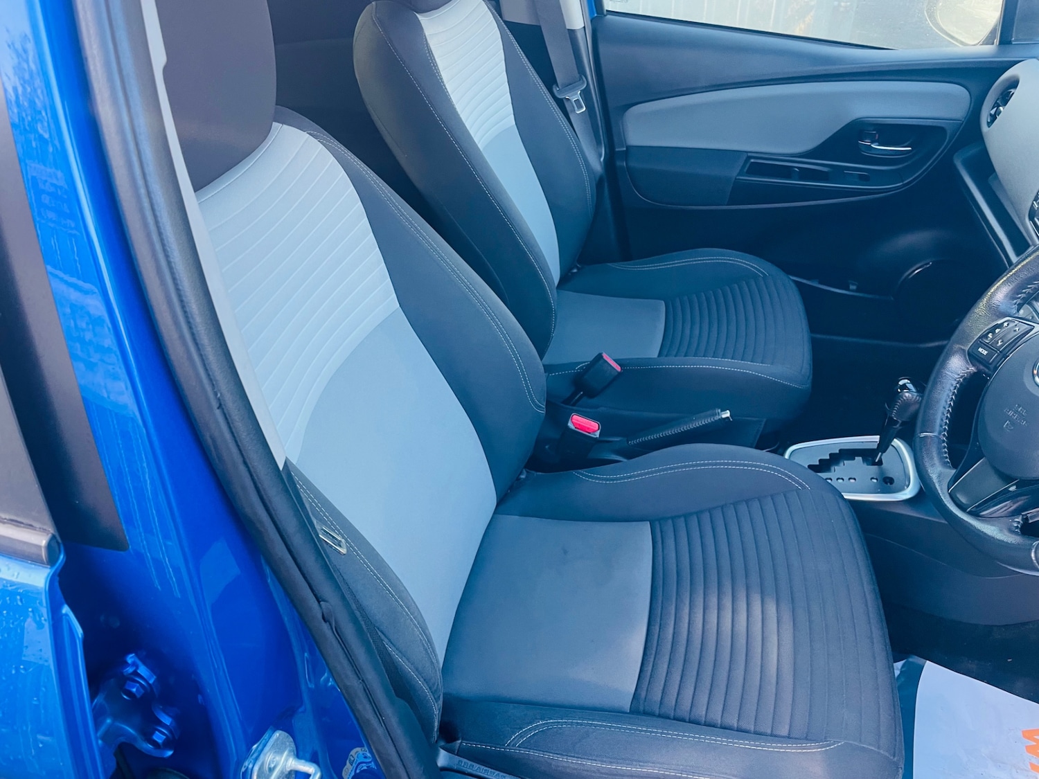 Used Toyota Yaris 2018 for sale - 77213858: Photo 7