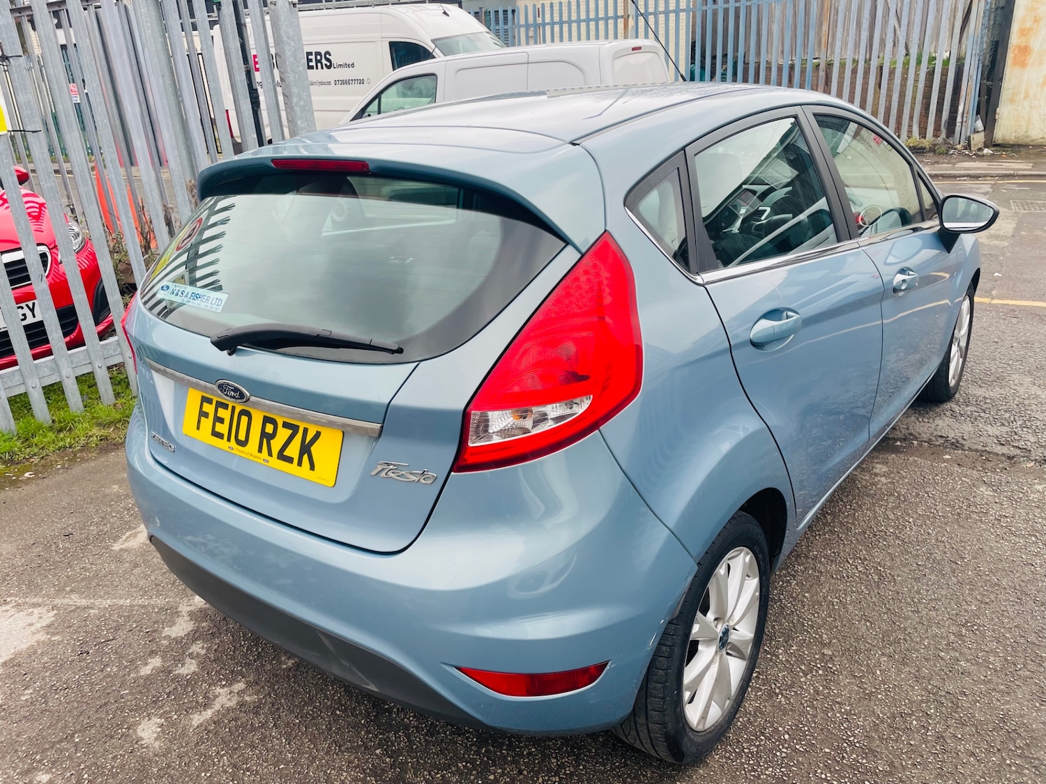 Used Ford Fiesta 2010 for sale - 77604937: Photo 6