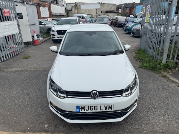 Used Volkswagen Polo 2016 for sale - 75550598: Photo 3
