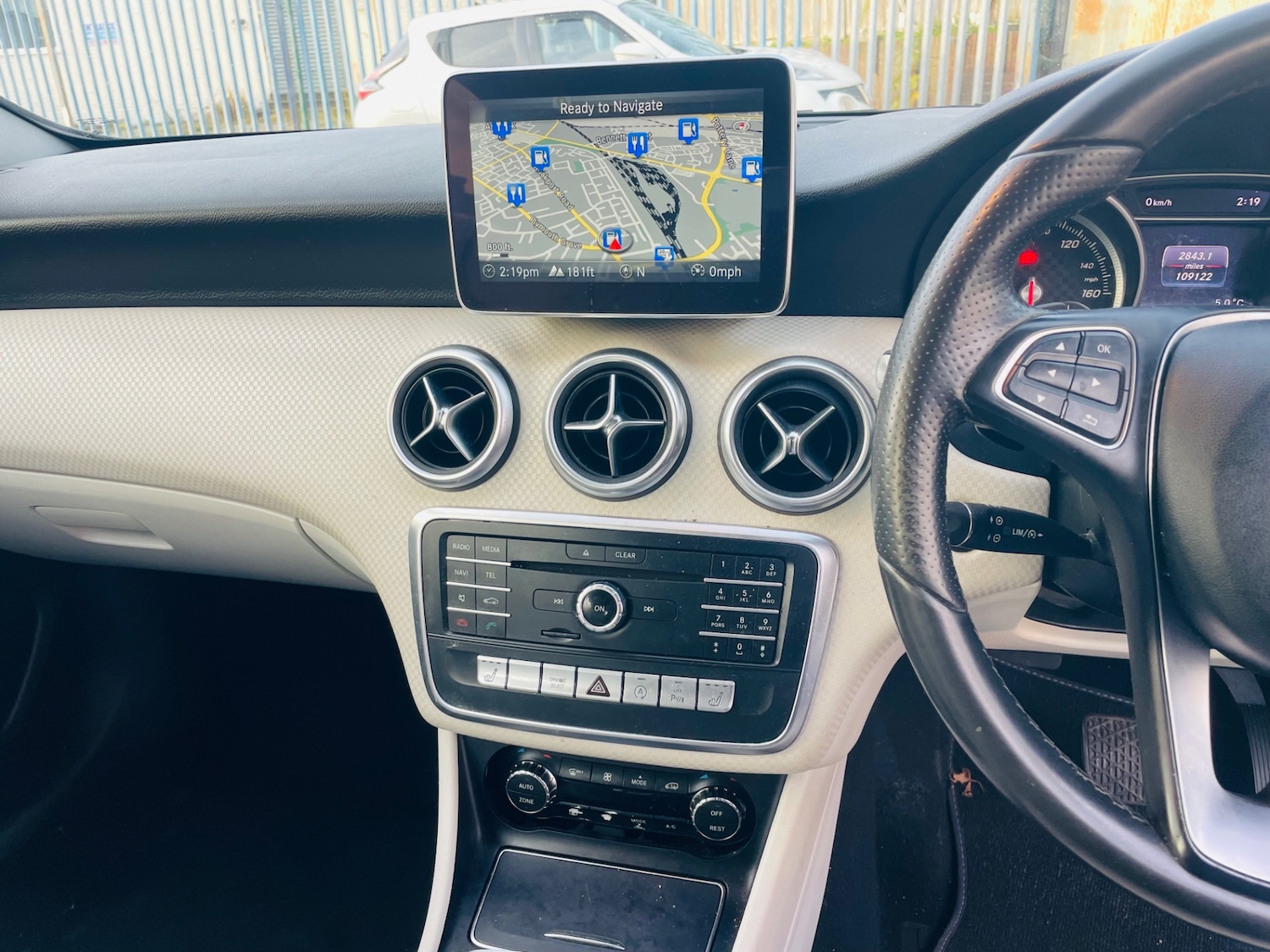 Used Mercedes-Benz A-Class 2016 for sale - 76846130: Photo 10