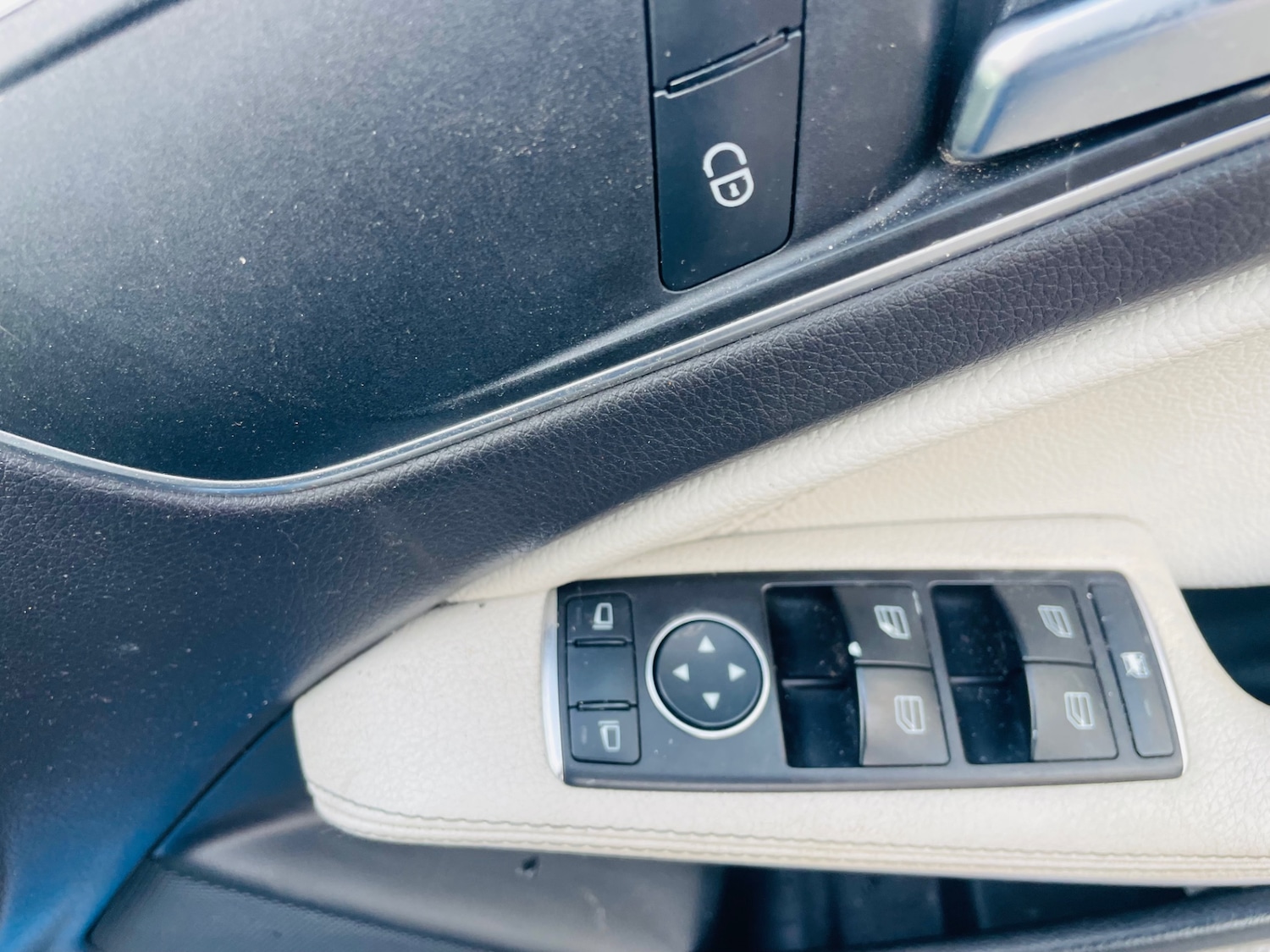 Used Mercedes-Benz A-Class 2016 for sale - 76846130: Photo 11