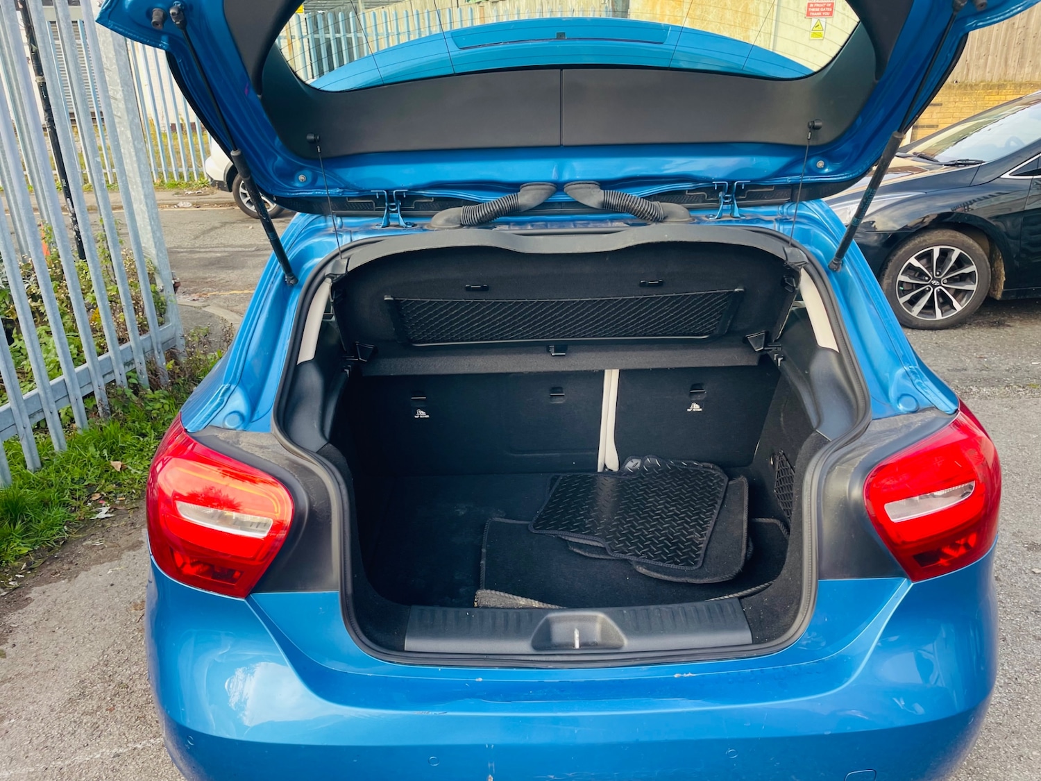 Used Mercedes-Benz A-Class 2016 for sale - 76846130: Photo 12