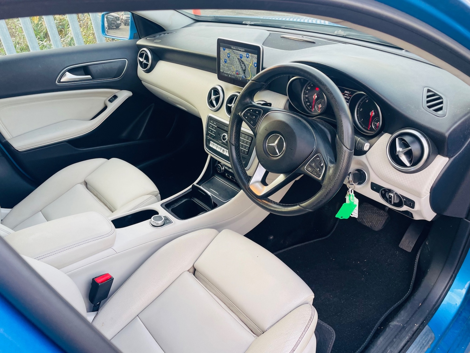 Used Mercedes-Benz A-Class 2016 for sale - 76846130: Photo 6