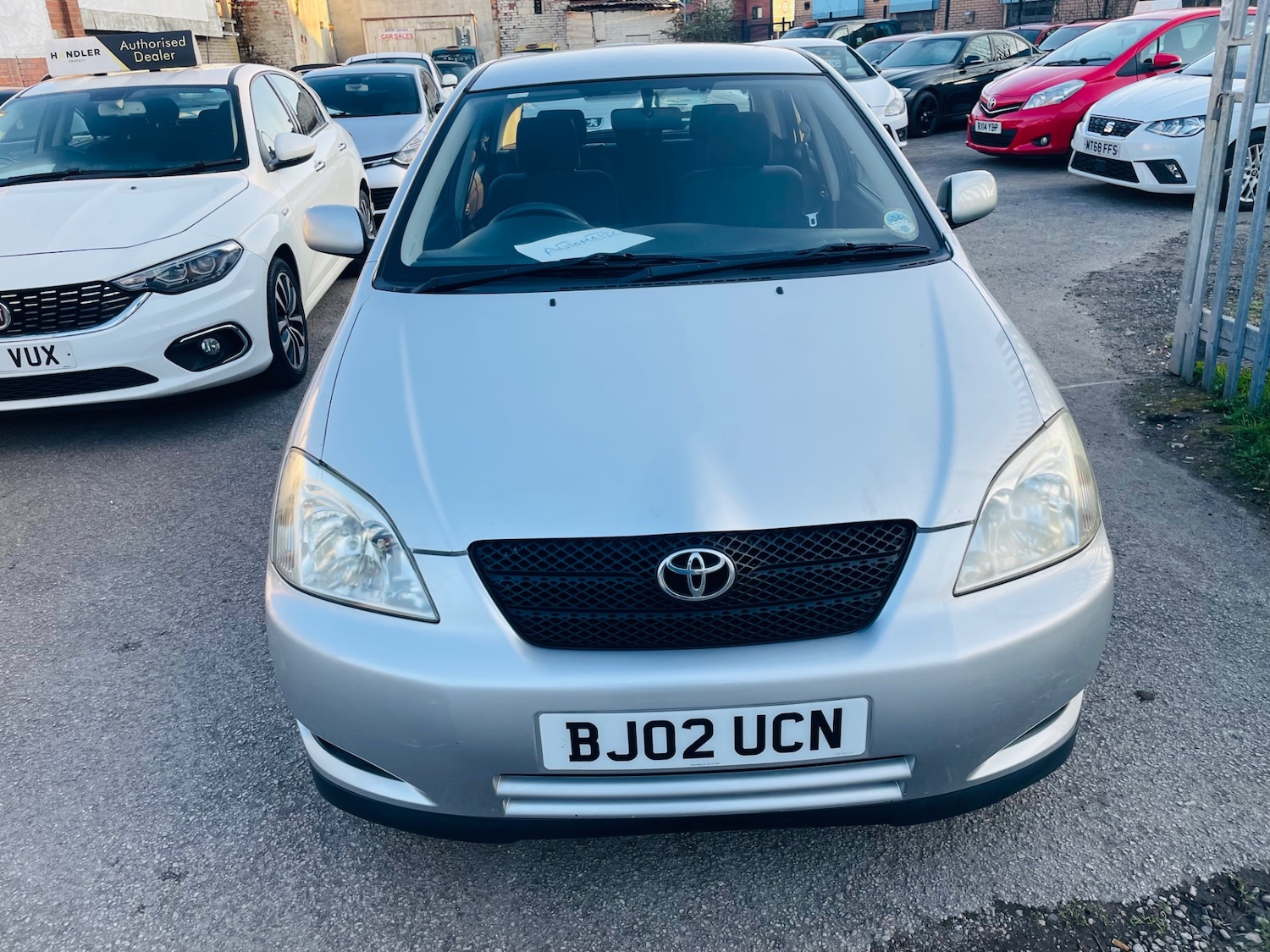 Used Toyota Corolla 2002 for sale - 77750353: Photo 2