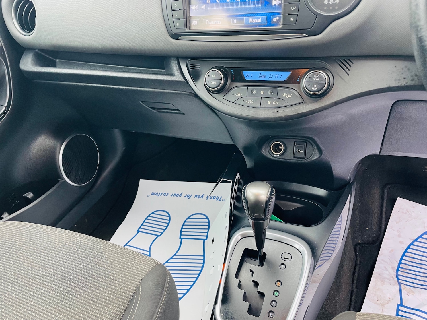 Used Toyota Yaris 2015 for sale - 76541936: Photo 11