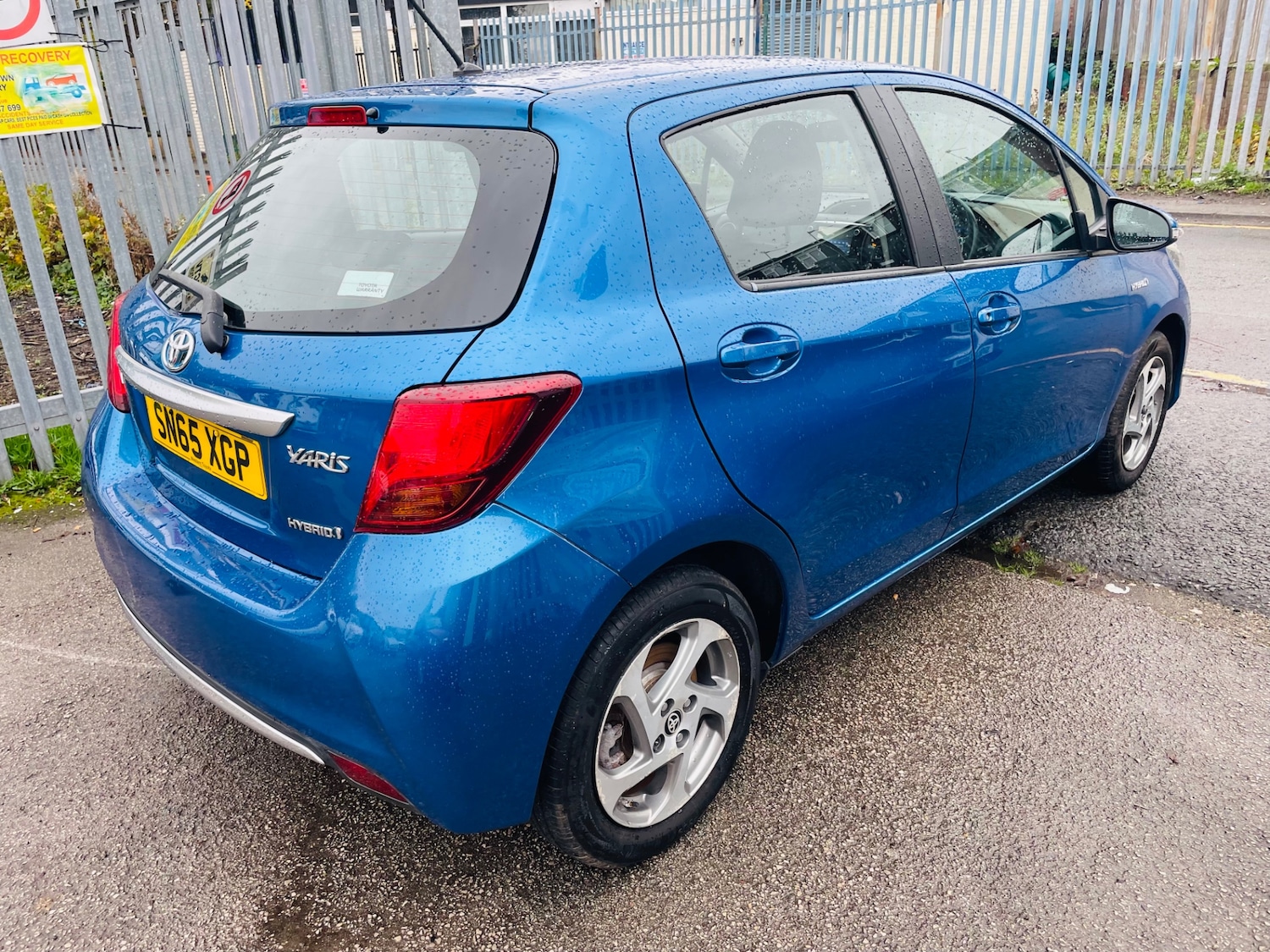 Used Toyota Yaris 2015 for sale - 76541936: Photo 6