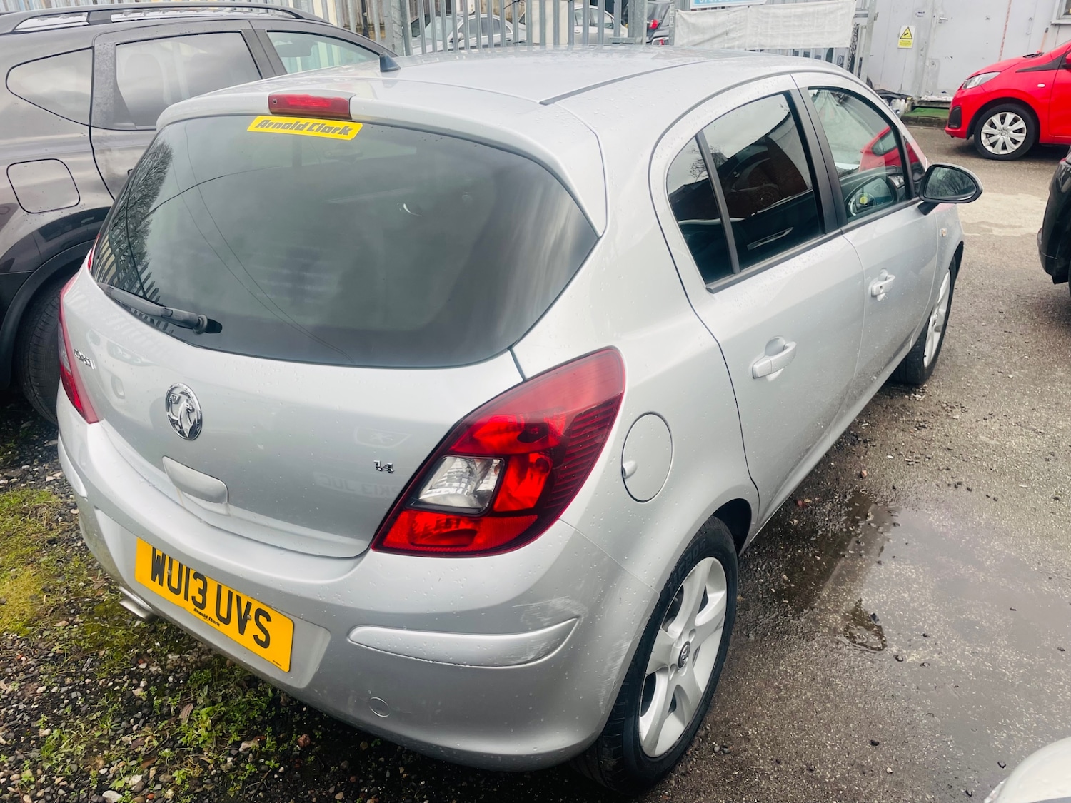 Used Vauxhall Corsa 2013 for sale - 76957865: Photo 4