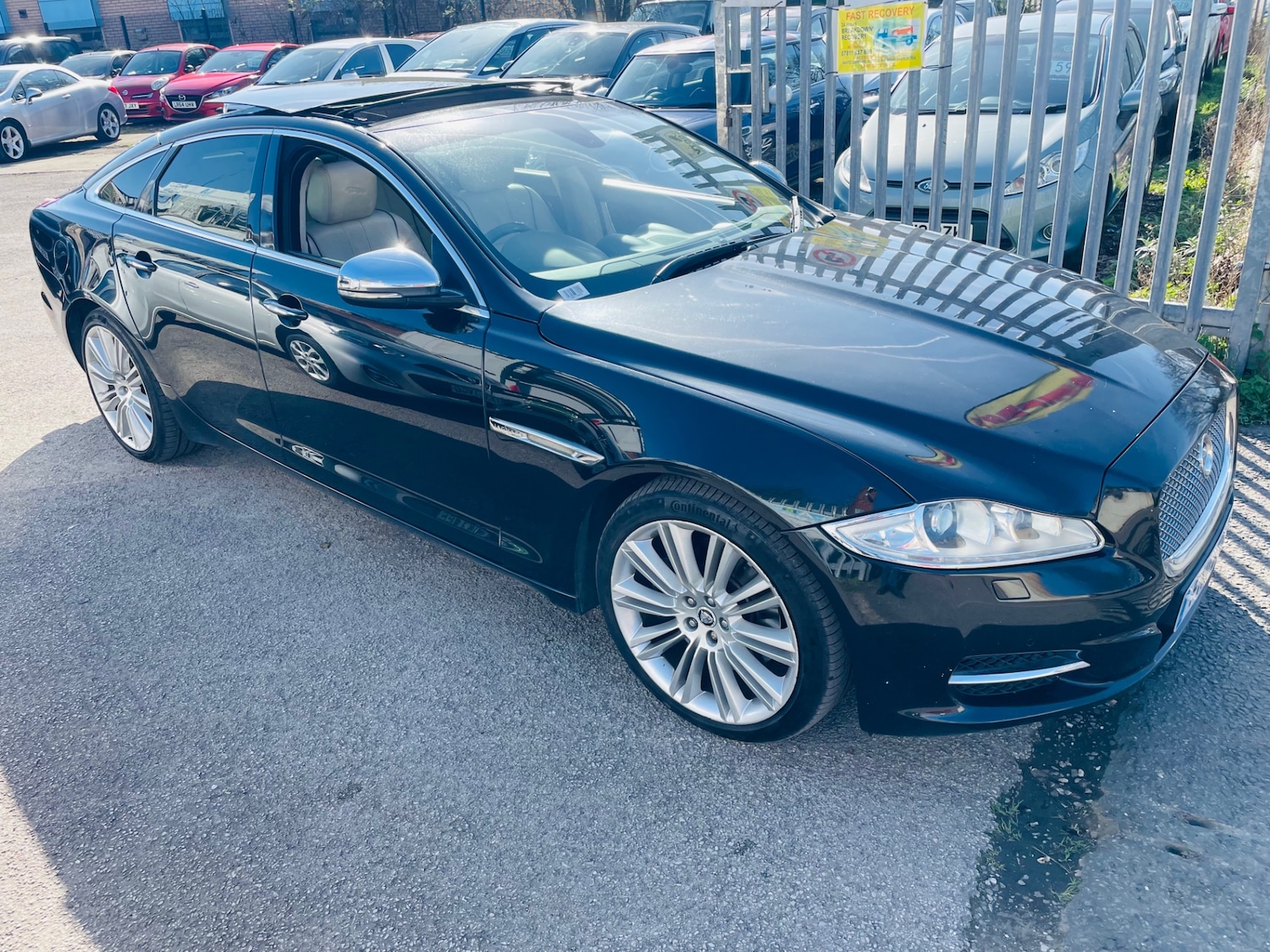 Used Jaguar XJ 2011 for sale - 77934224: Photo 11