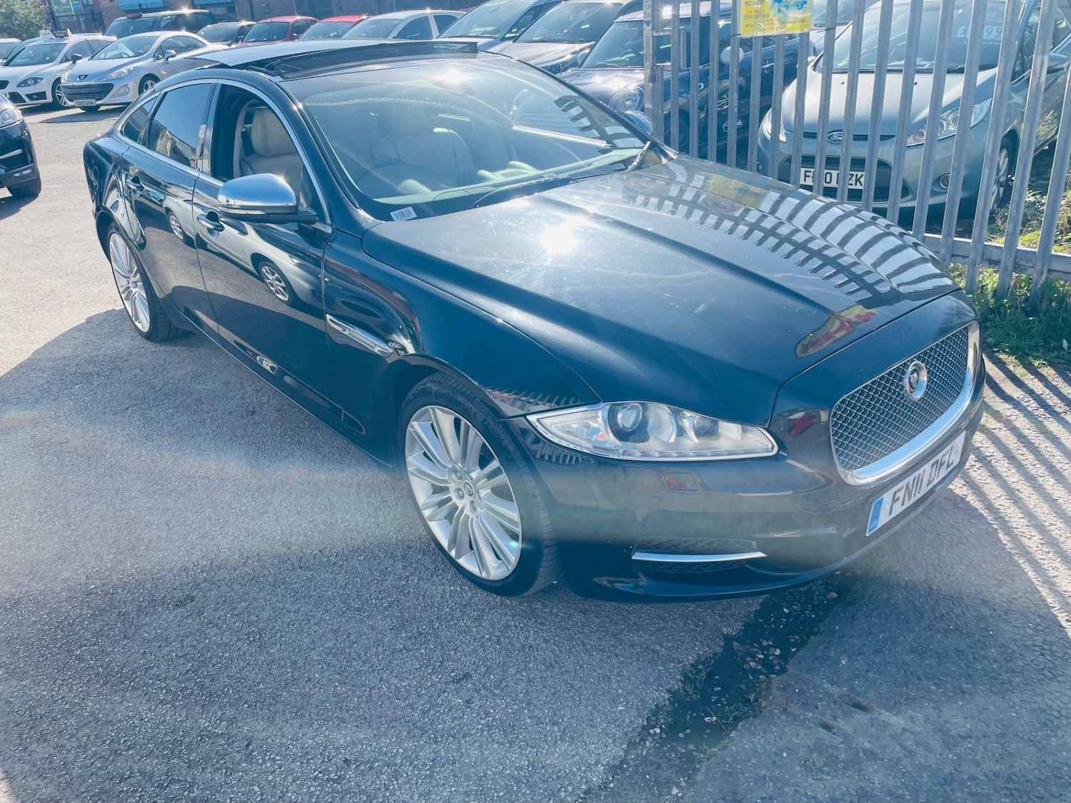 Used Jaguar XJ 2011 for sale - 77934224: Photo 12