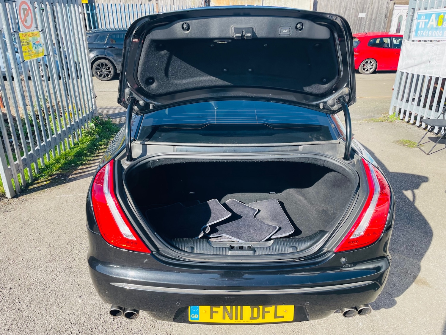 Used Jaguar XJ 2011 for sale - 77934224: Photo 19