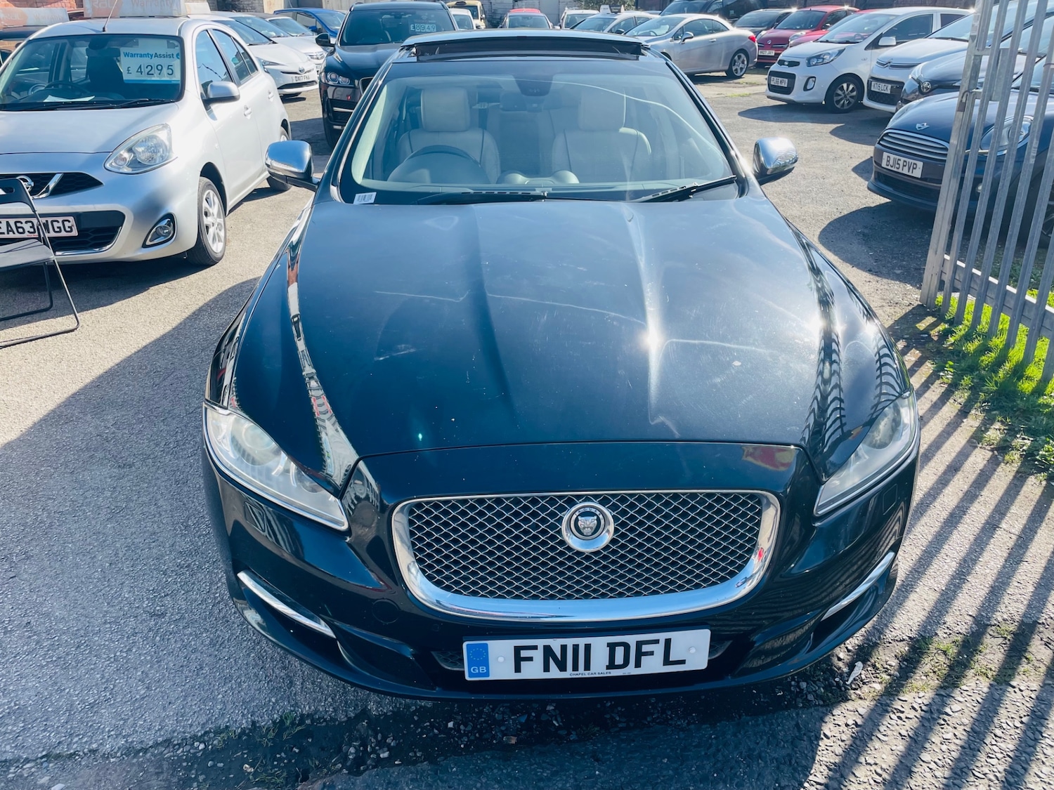 Used Jaguar XJ 2011 for sale - 77934224: Photo 3