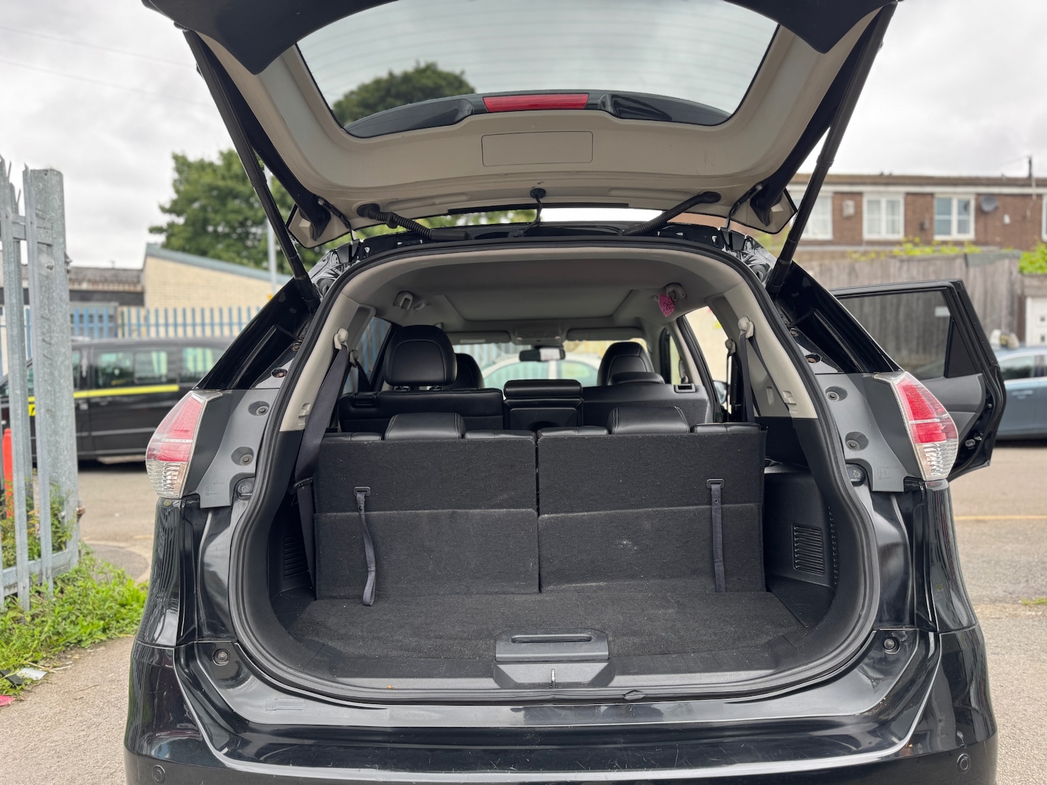 Vehicle 21