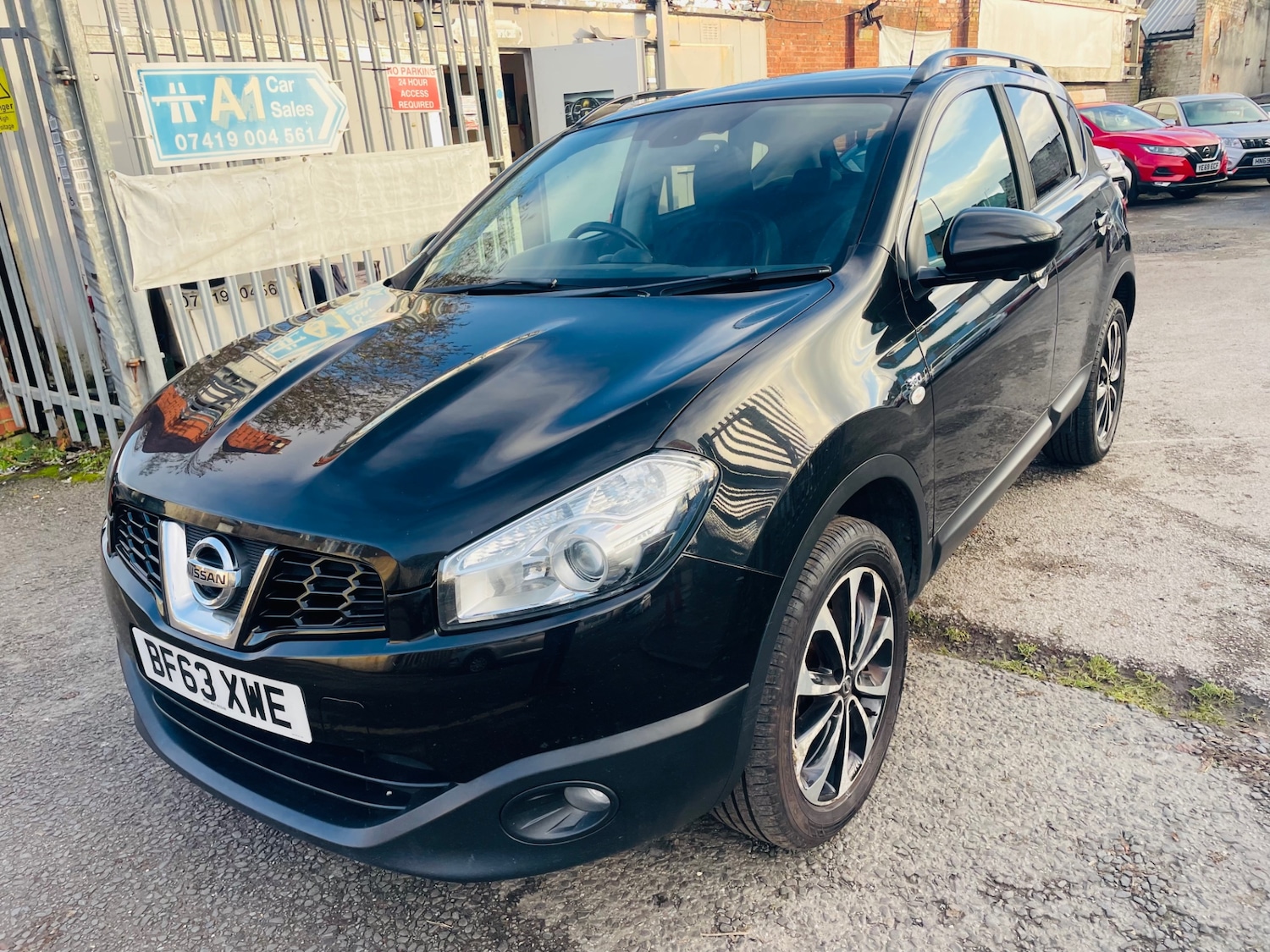 Used Nissan Qashqai 2013 for sale - 76796760: Photo 3