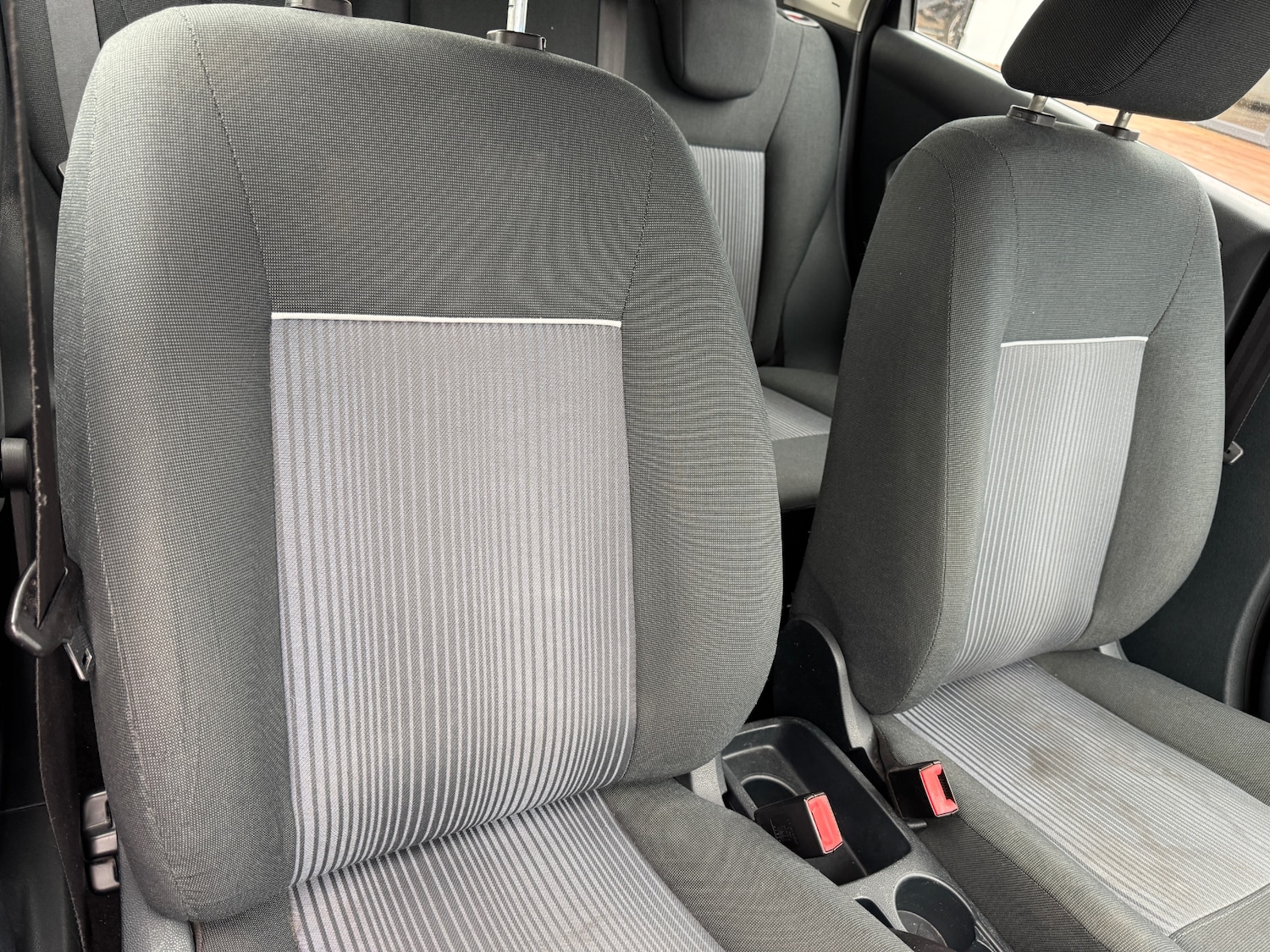 Used Ford Fiesta 2010 for sale - 76250760: Photo 11