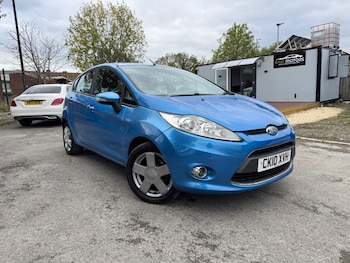 Used Ford Fiesta 2010 for sale - 76250760: Photo