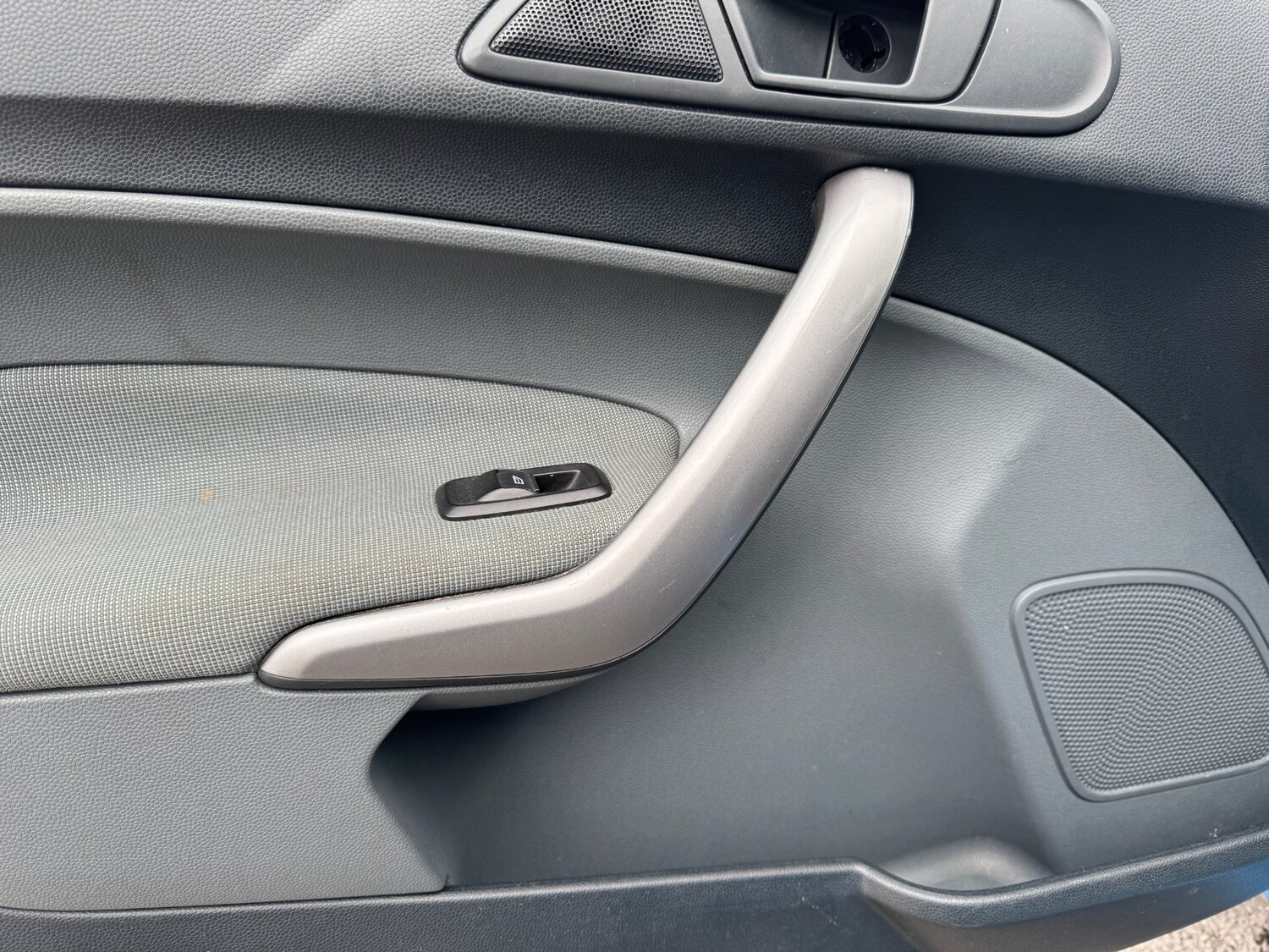 Used Ford Fiesta 2010 for sale - 76250760: Photo 29