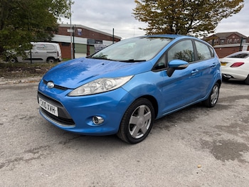 Used Ford Fiesta 2010 for sale - 76250760: Photo