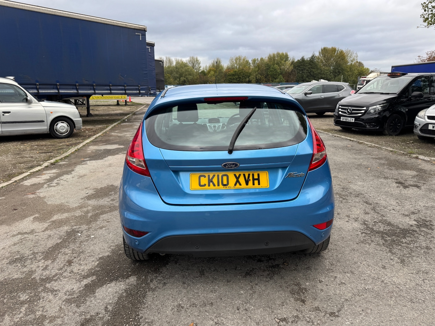 Used Ford Fiesta 2010 for sale - 76250760: Photo 6