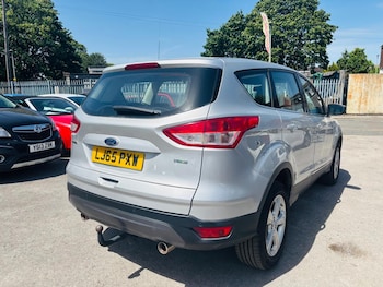 Used Ford Kuga 2015 for sale - 79082372: Photo