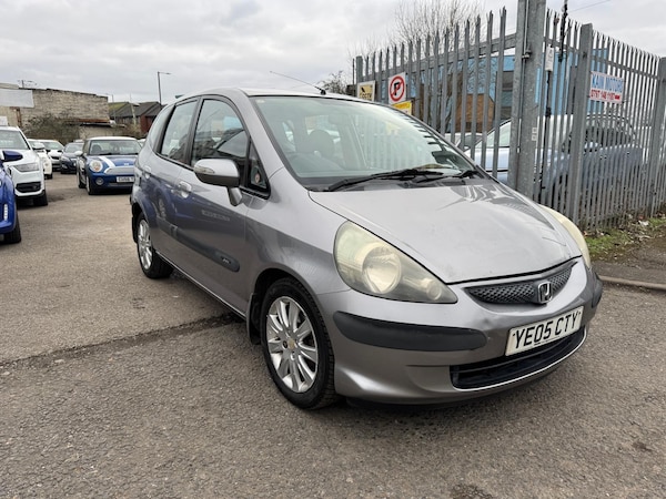 Used Honda Jazz 2005 for sale - 73710002: Photo 1