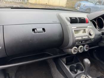 Used Honda Jazz 2005 for sale - 73710002: Photo