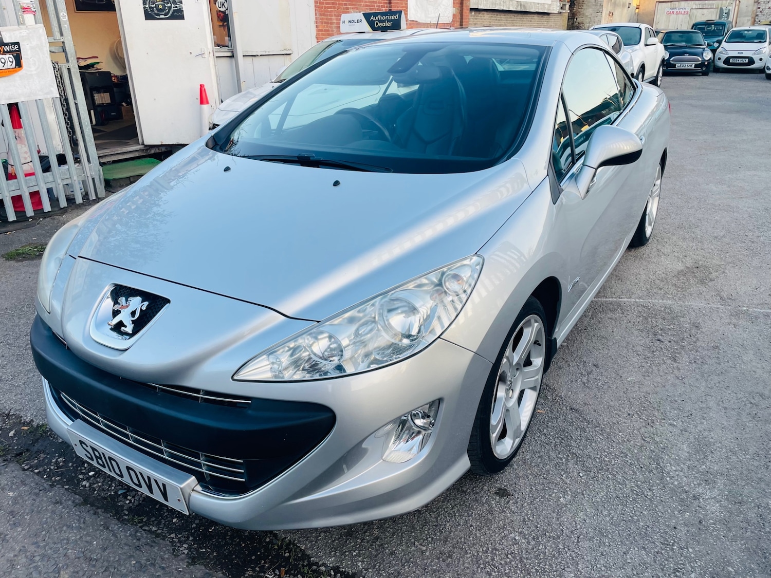 Used Peugeot 308 2010 for sale - 77750355: Photo 2