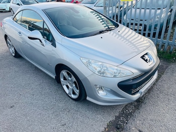 Used Peugeot 308 2010 for sale - 77750355: Photo