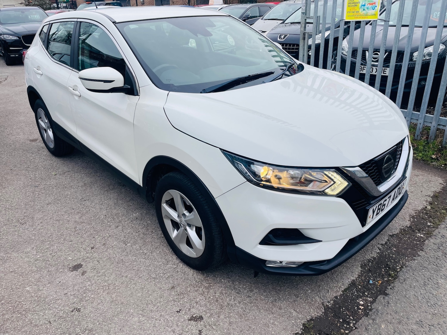 Used Nissan Qashqai 2017 for sale - 77329366: Photo 14