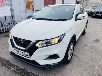 Used Nissan Qashqai 2017 for sale - 77329366: Photo