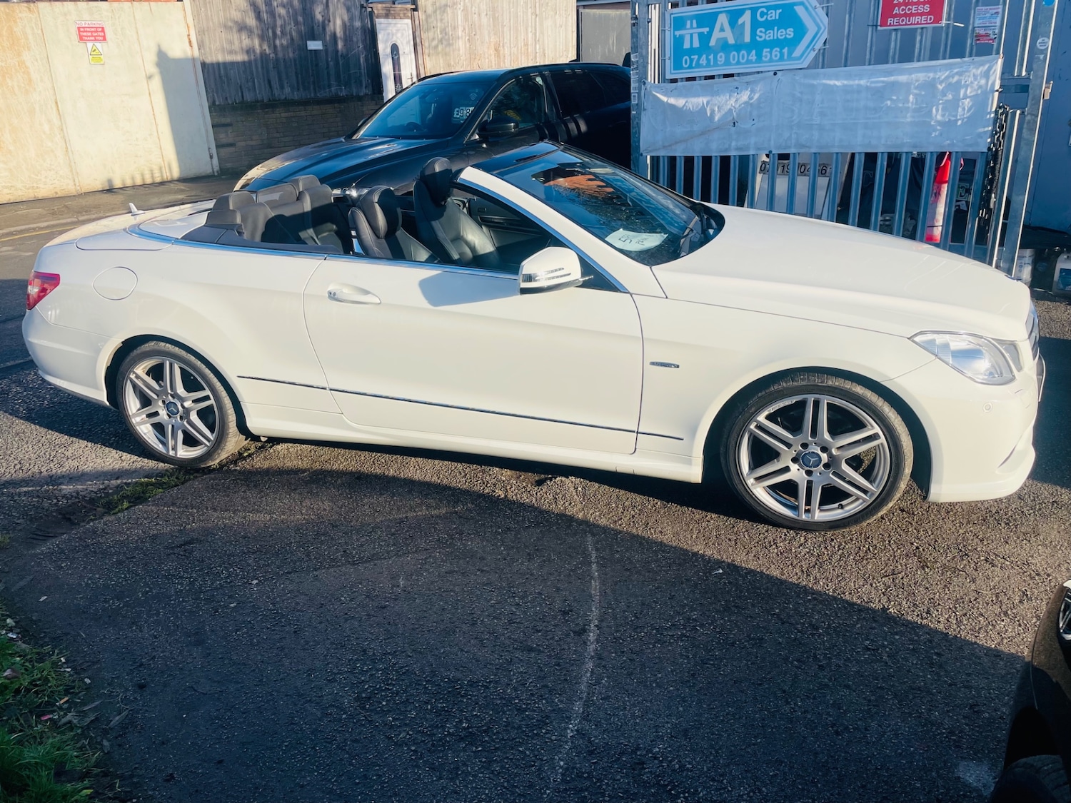 Used Mercedes-Benz E Class 2010 for sale - 76669251: Photo 16