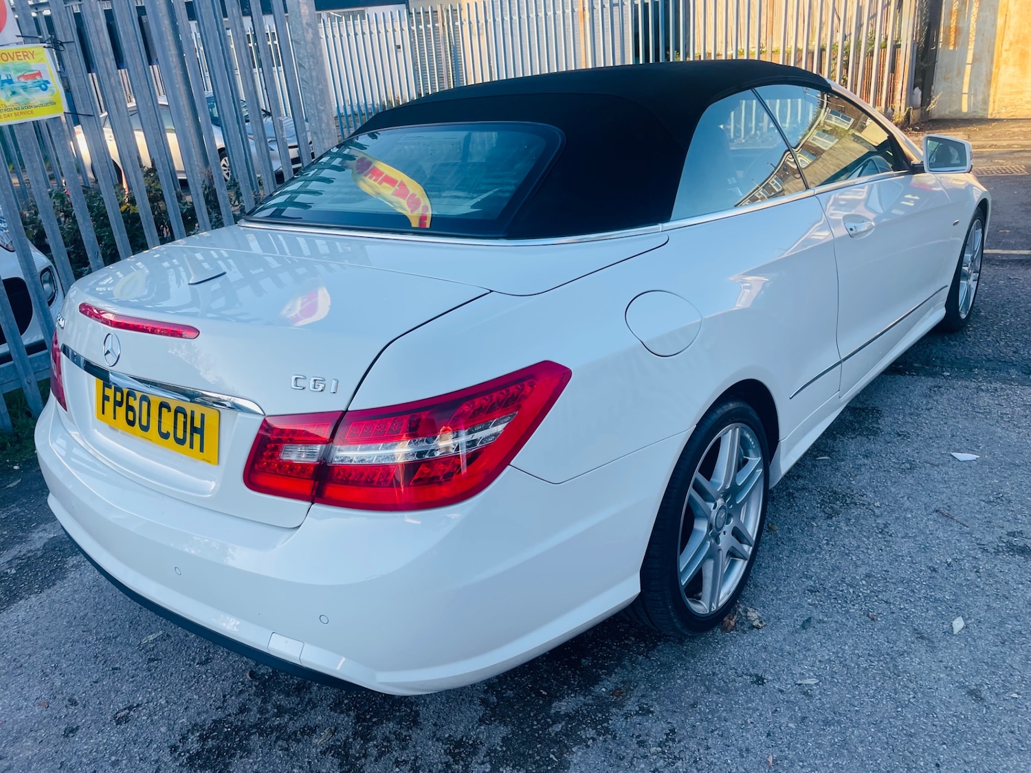 Used Mercedes-Benz E Class 2010 for sale - 76669251: Photo 6