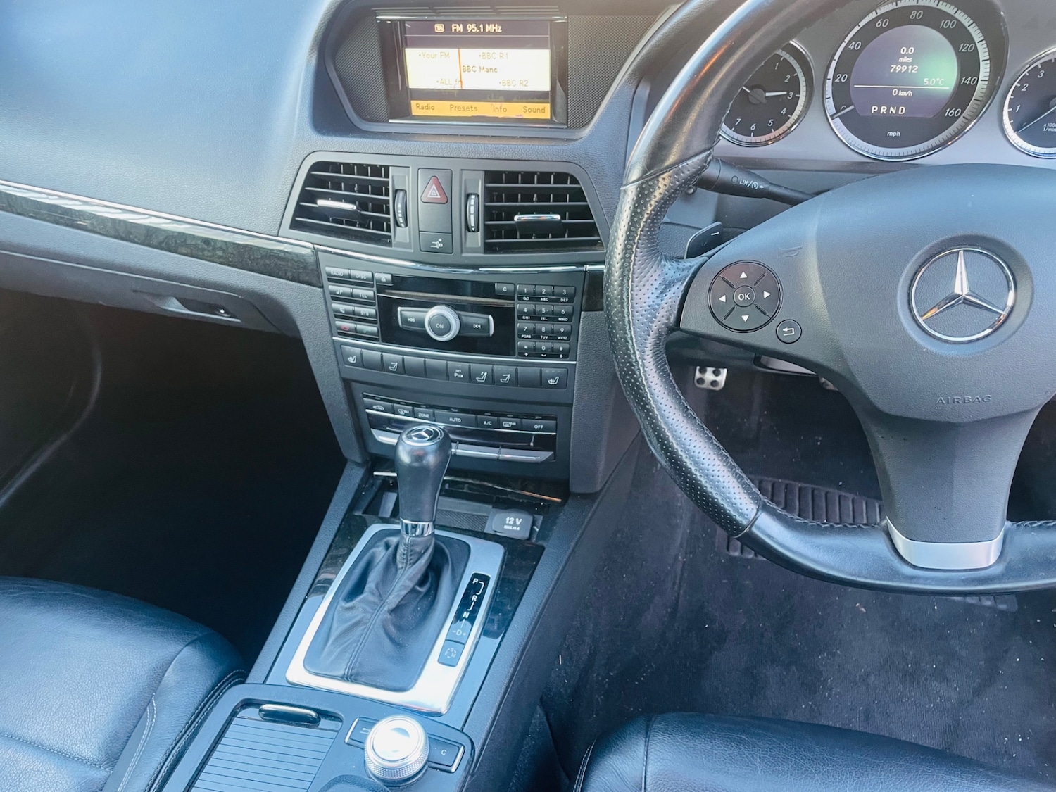 Used Mercedes-Benz E Class 2010 for sale - 76669251: Photo 9