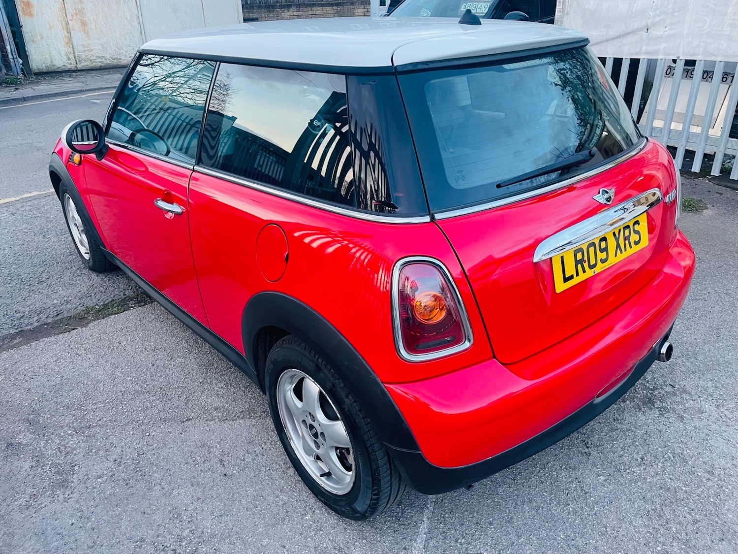 Used MINI Hatch 2009 for sale - 77837395: Photo 5