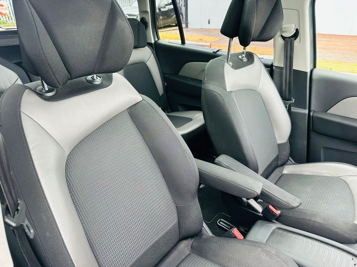 Used Citroen C4 Grand Picasso 2015 for sale - 76369464: Photo 9