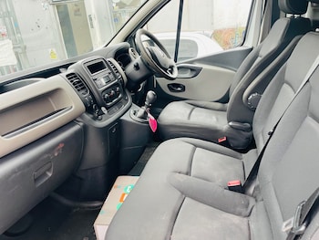 Used Renault Trafic 2015 for sale - 79329570: Photo