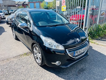 Used Peugeot 208 2012 for sale - 78525897: Photo