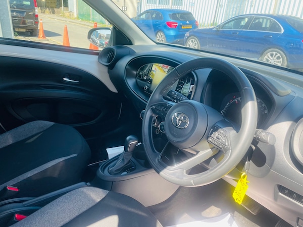 Used Toyota Aygo X 2022 for sale - 75213410: Photo 11