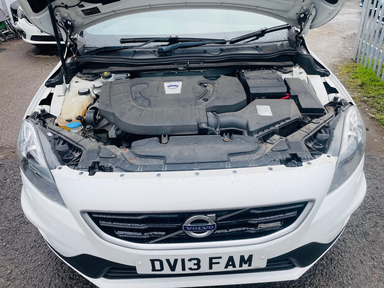 Used Volvo V40 2013 for sale - 77617897: Photo 15