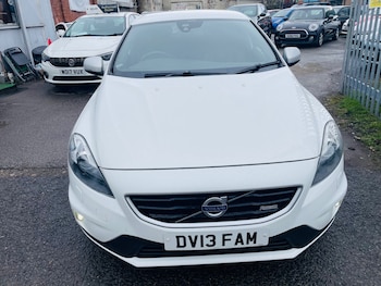 Used Volvo V40 2013 for sale - 77617897: Photo