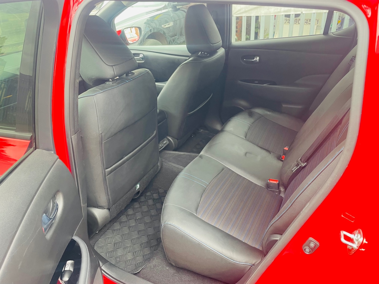 Used Nissan Leaf 2021 for sale - 76289158: Photo 12