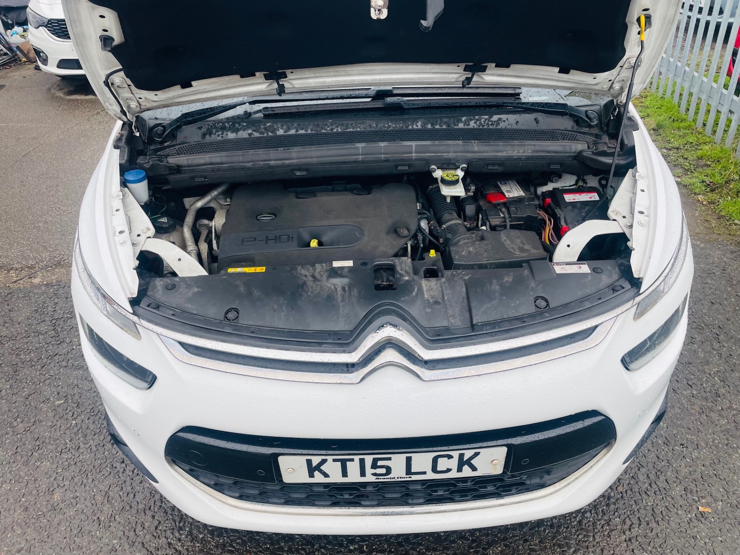 Used Citroen C4 Picasso 2015 for sale - 77616477: Photo 10